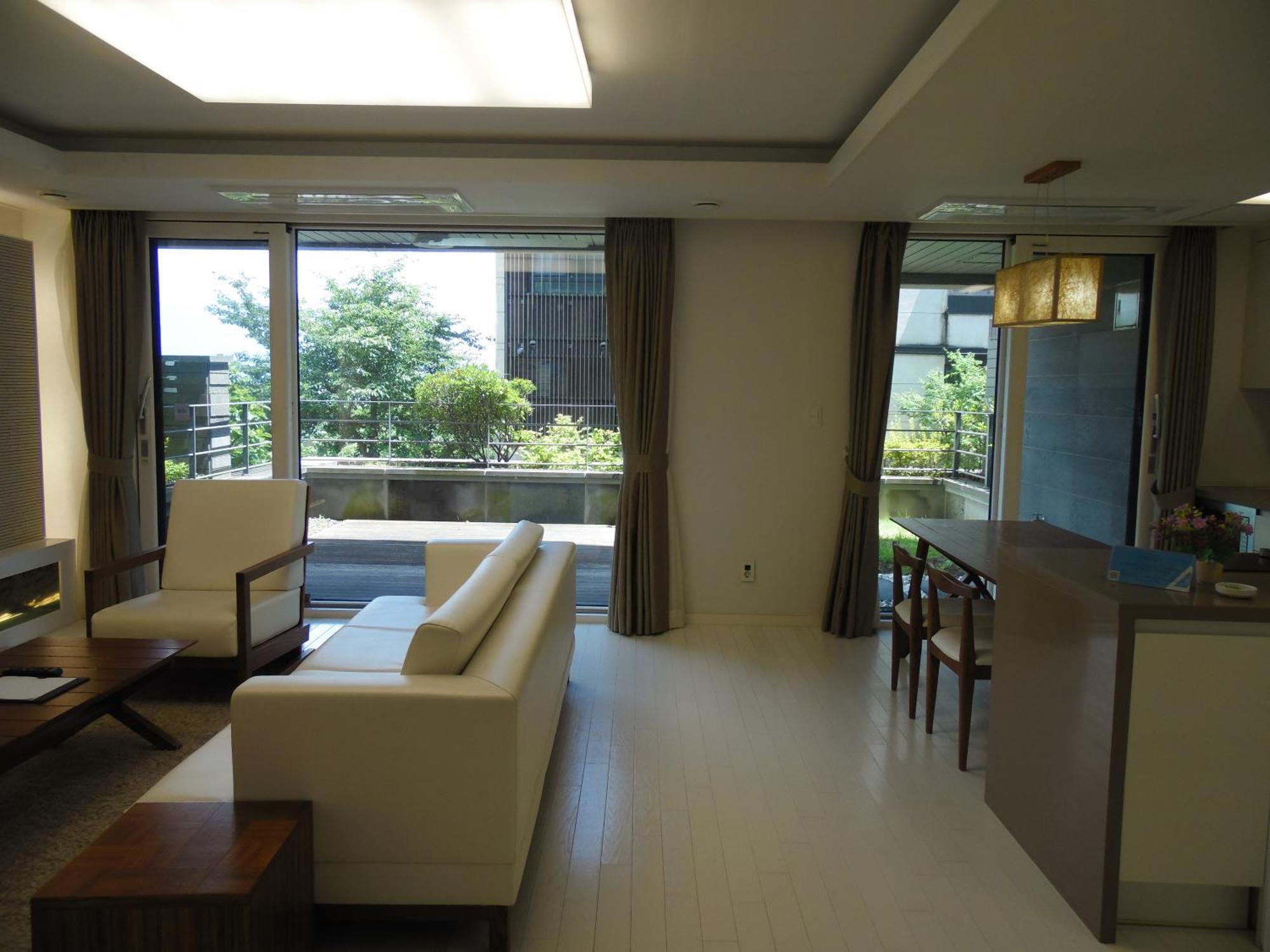 Healthcare Town Resort Seogwipo Exterior photo
